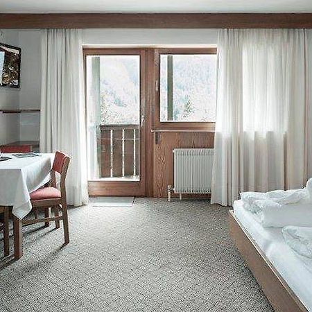 Hotel Raschoetzhof à San Pietro  Extérieur photo